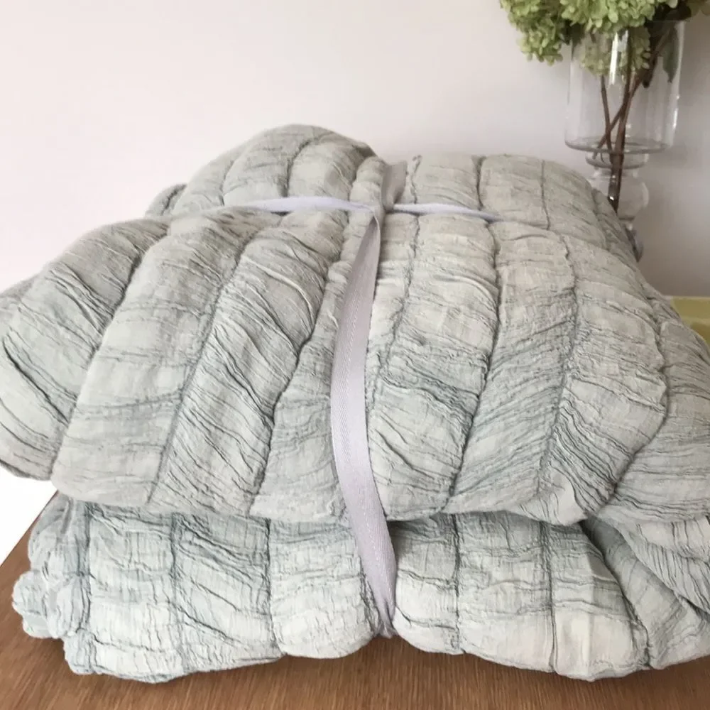 Anthropologie Voile Vienna Ruched Quit in Fog Grey in Twin size